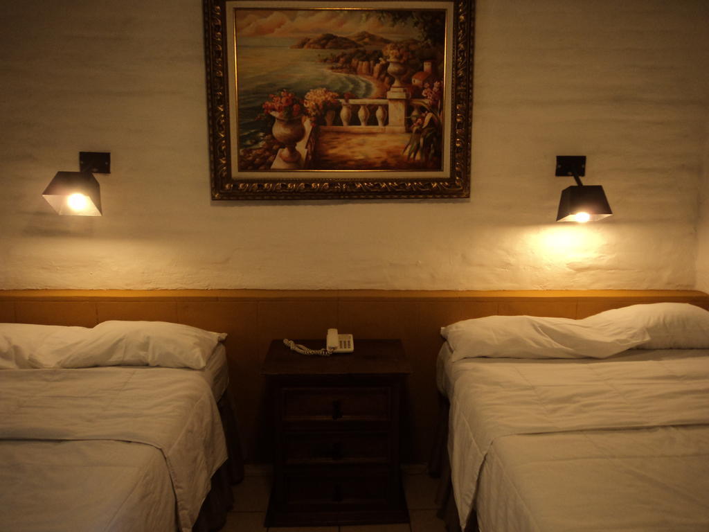 Hotel El Rancho ナボホア エクステリア 写真